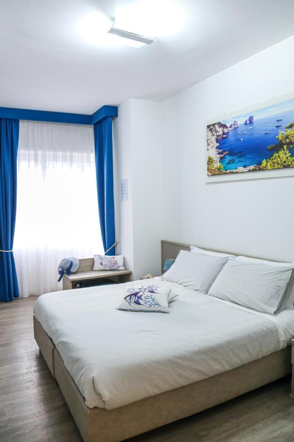 Al Parco II Rota B&B Sorrento Bagian luar foto